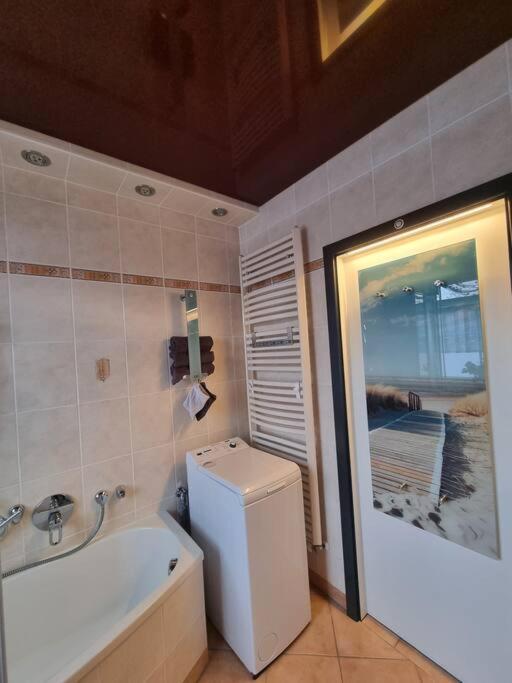 Ferienwohnung *Zur Weinbergstrasse* Lauta Eksteriør bilde
